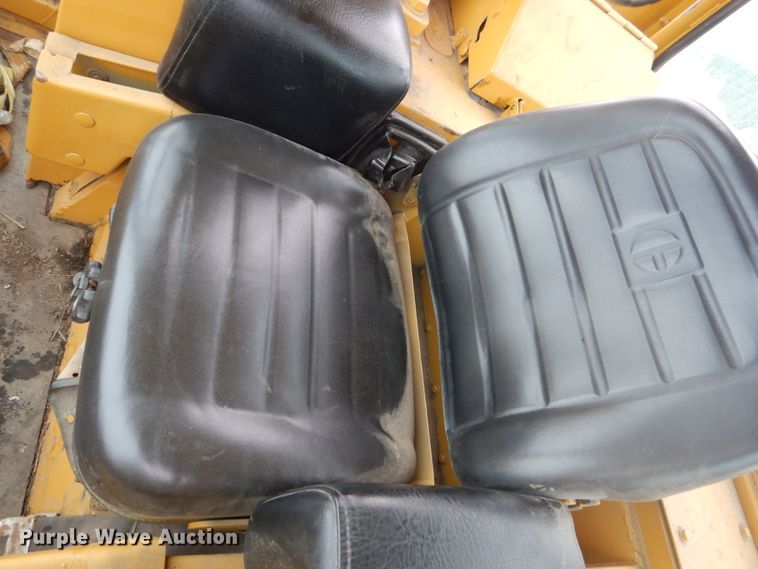image for item HS9861 1988 Caterpillar 963 LGP  track loader