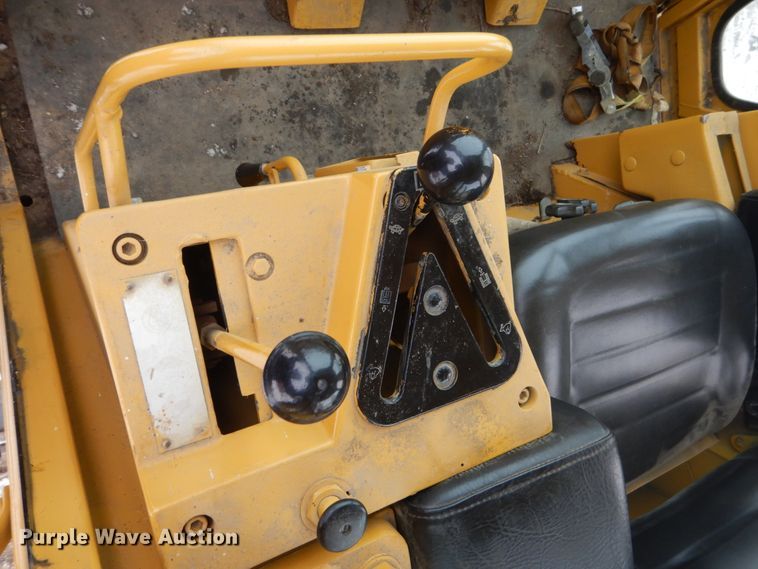 image for item HS9861 1988 Caterpillar 963 LGP  track loader
