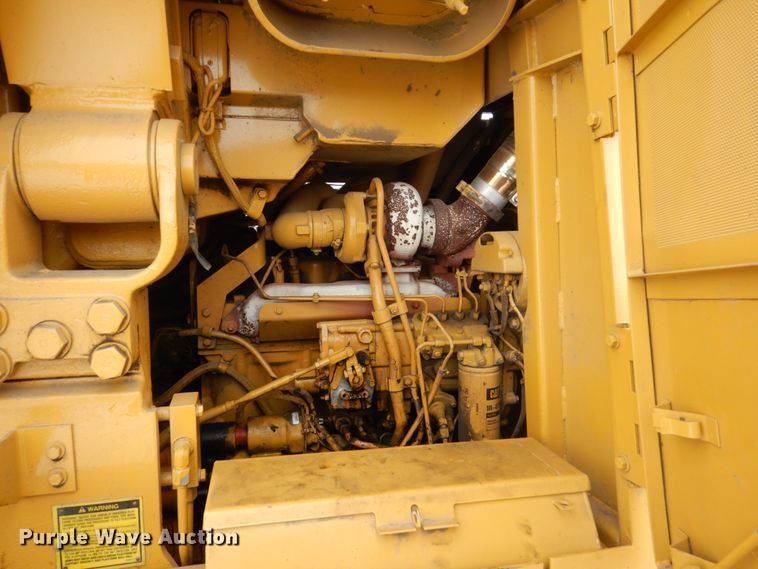 image for item HS9861 1988 Caterpillar 963 LGP  track loader