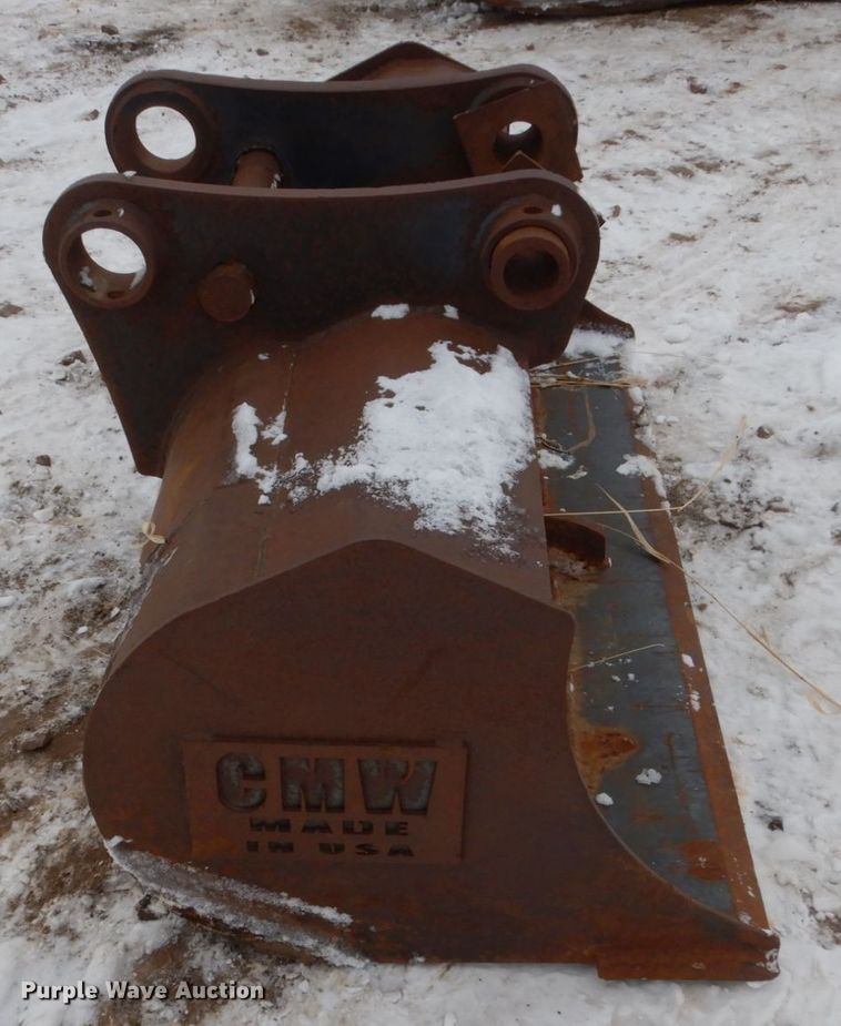 image for item HS9862 GMW  59"W excavator bucket