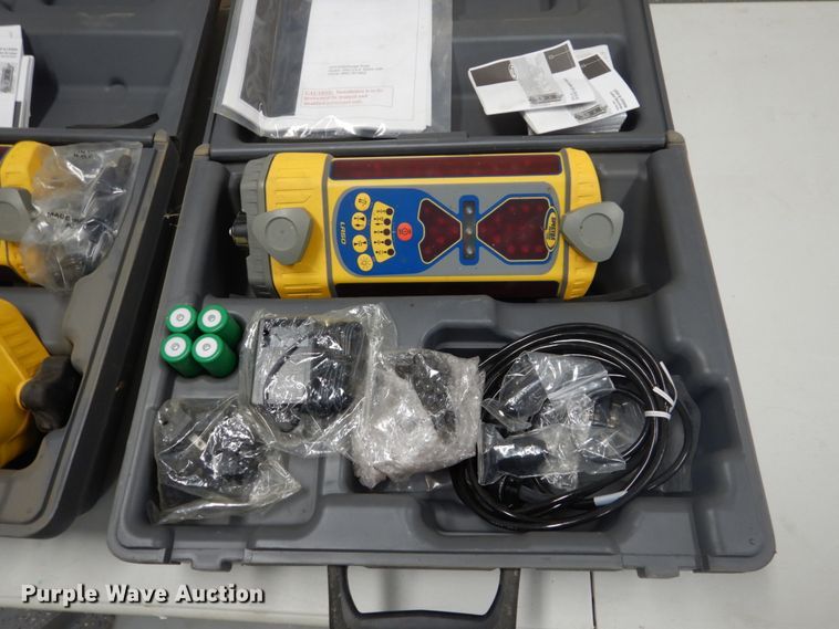 image for item HS9865 Spectra CB30  laser grader