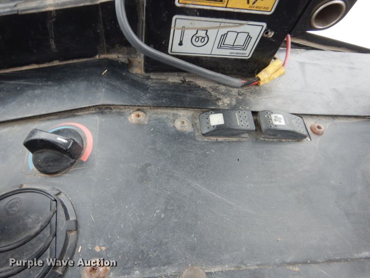 image for item HS9866 2006 Caterpillar 904B  wheel loader