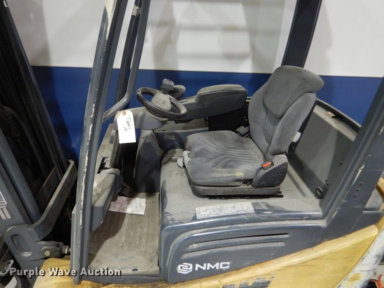 image for item HS9911 Caterpillar 2ET3000  forklift