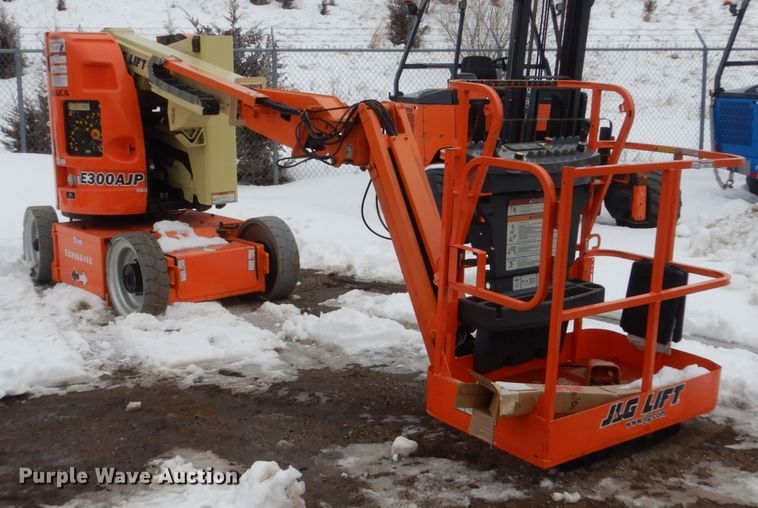 image for item HS9912 JLG E300AJP  boom lift
