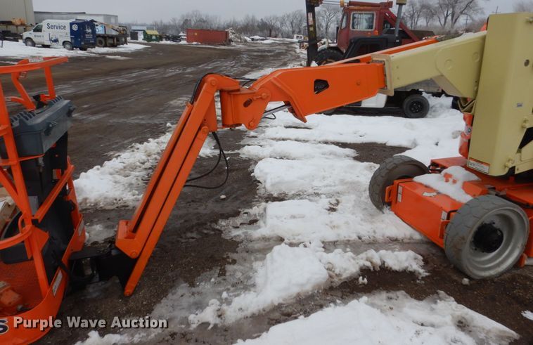 image for item HS9912 JLG E300AJP  boom lift