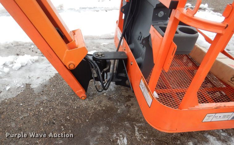 image for item HS9912 JLG E300AJP  boom lift