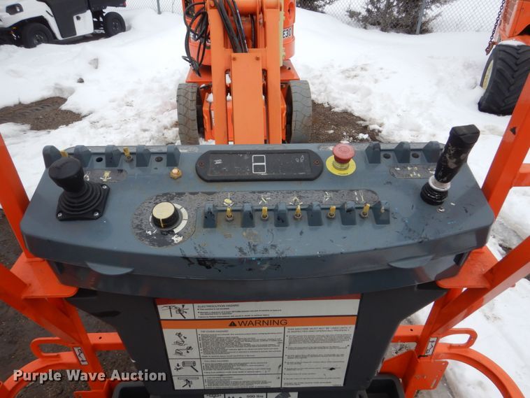 image for item HS9912 JLG E300AJP  boom lift