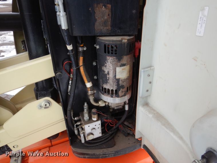 image for item HS9912 JLG E300AJP  boom lift