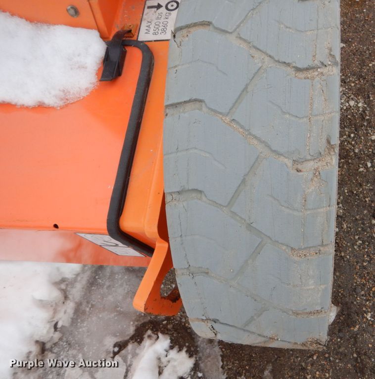 image for item HS9912 JLG E300AJP  boom lift