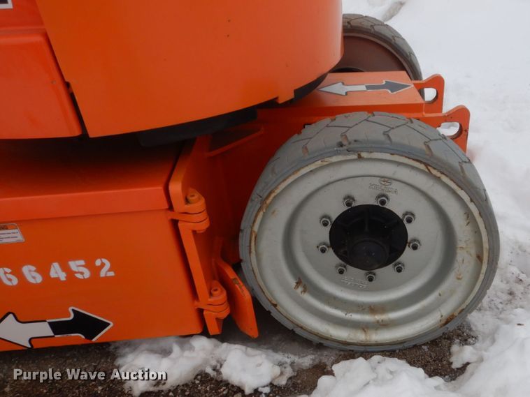 image for item HS9912 JLG E300AJP  boom lift