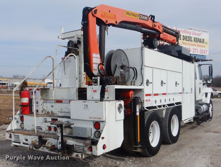 image for item HX9120 2010 International 7400 SBA  utility / service truck