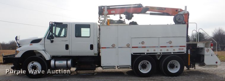 image for item HX9120 2010 International 7400 SBA  utility / service truck