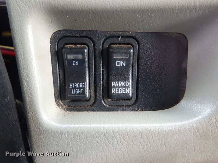 image for item HX9120 2010 International 7400 SBA  utility / service truck