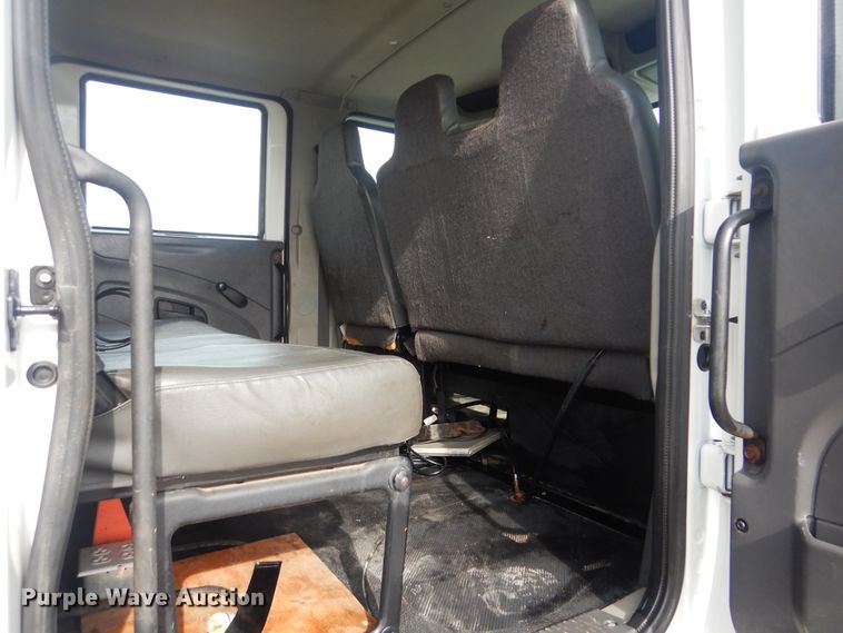 image for item HX9120 2010 International 7400 SBA  utility / service truck