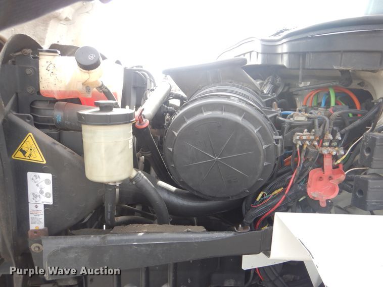 image for item HX9120 2010 International 7400 SBA  utility / service truck