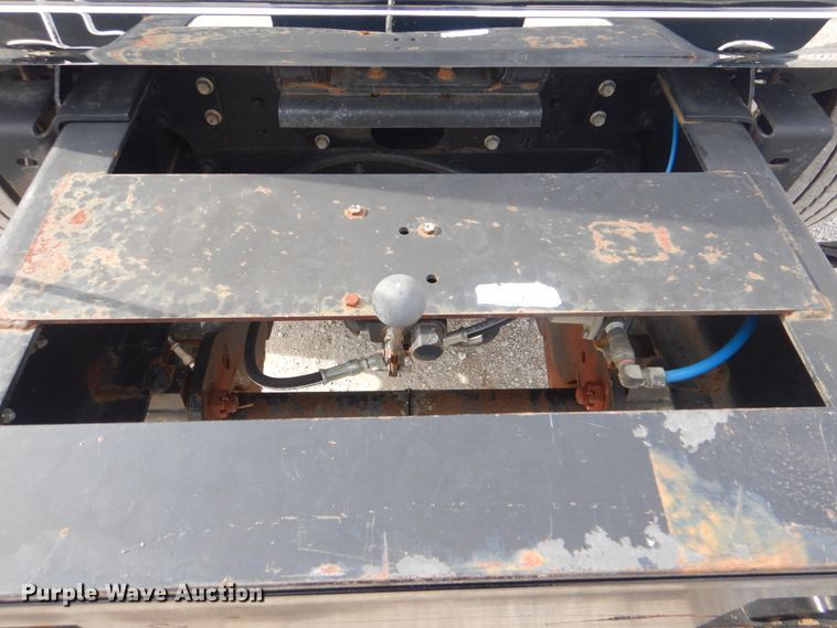 image for item HX9120 2010 International 7400 SBA  utility / service truck