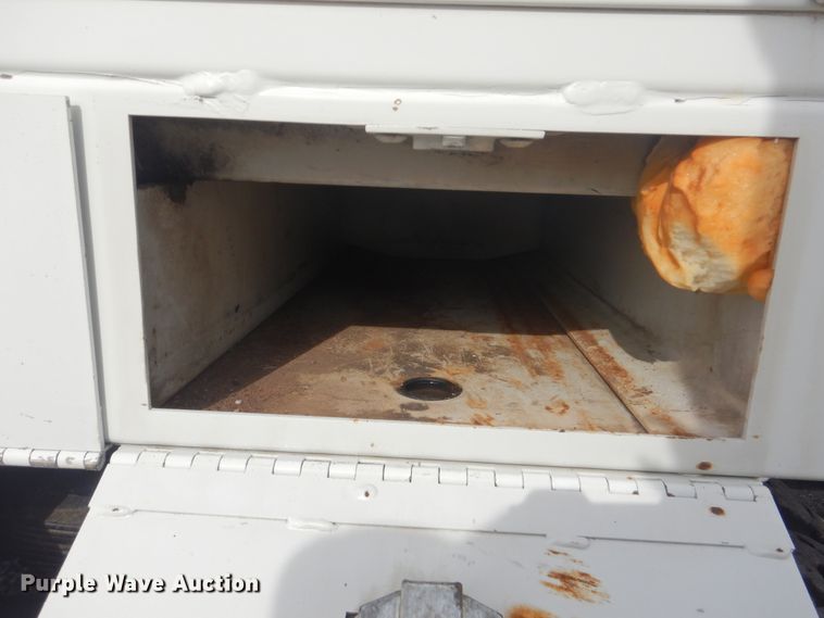 image for item HX9120 2010 International 7400 SBA  utility / service truck