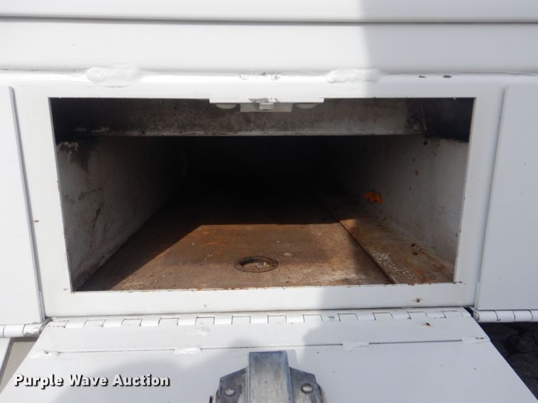 image for item HX9120 2010 International 7400 SBA  utility / service truck