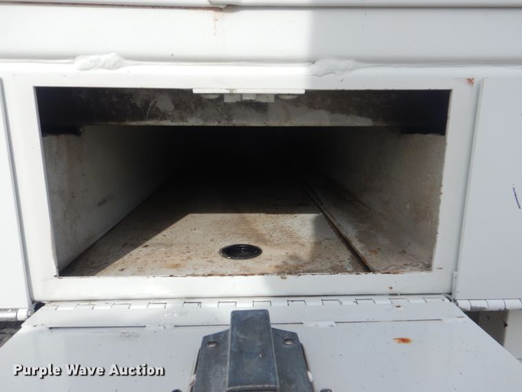 image for item HX9120 2010 International 7400 SBA  utility / service truck