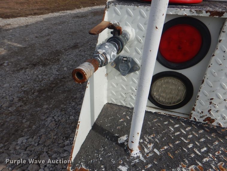 image for item HX9120 2010 International 7400 SBA  utility / service truck