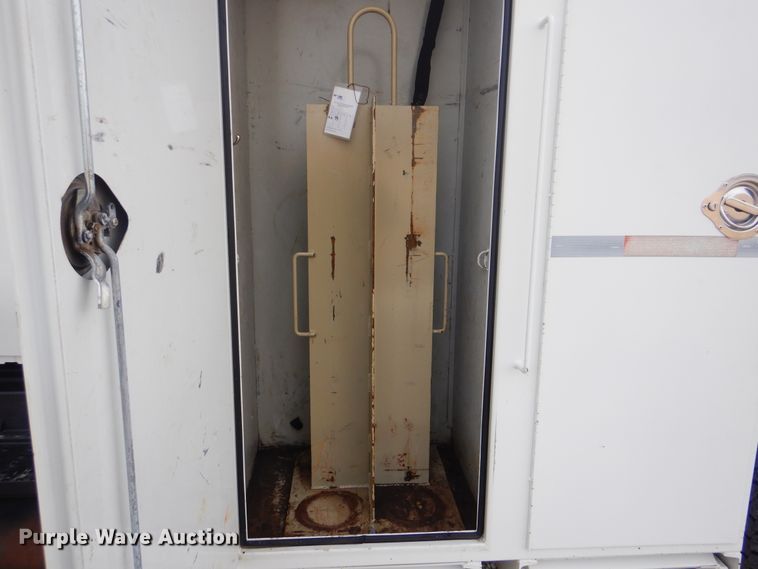 image for item HX9120 2010 International 7400 SBA  utility / service truck