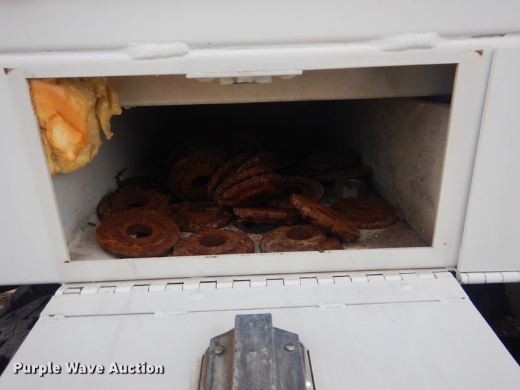 image for item HX9120 2010 International 7400 SBA  utility / service truck