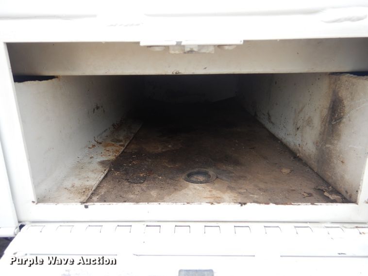 image for item HX9120 2010 International 7400 SBA  utility / service truck