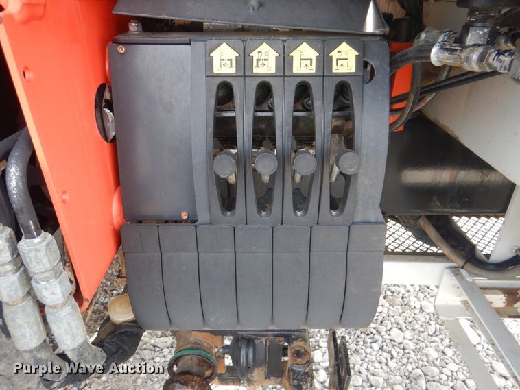 image for item HX9120 2010 International 7400 SBA  utility / service truck