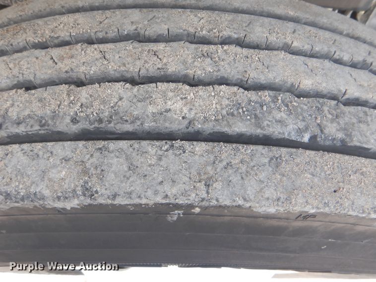 image for item HX9120 2010 International 7400 SBA  utility / service truck