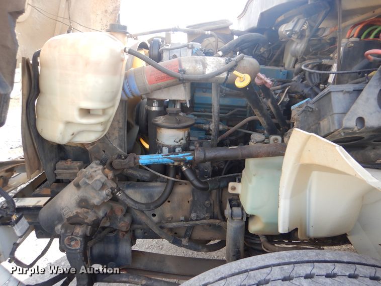 image for item HX9125 2003 International 4300 SBA  digger derrick truck