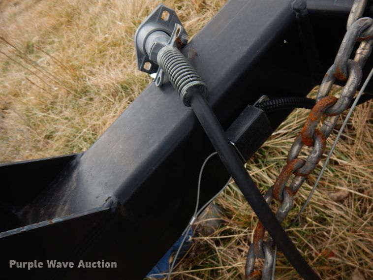 image for item HX9545 1997 Traffix Scorpion 10002  crash attenuator