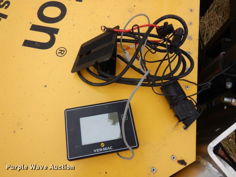 image for item HX9545 1997 Traffix Scorpion 10002  crash attenuator