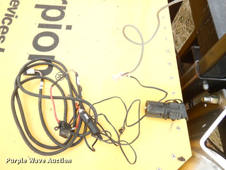 image for item HX9545 1997 Traffix Scorpion 10002  crash attenuator