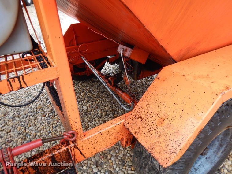 image for item HX9547 Stepp Manufacturing SPH-3.0  asphalt hot box