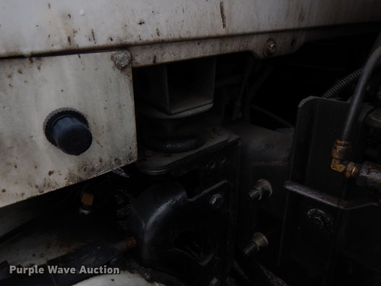 image for item HX9549 2005 Mack CV533  dump truck