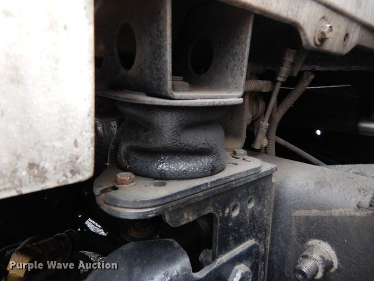 image for item HX9549 2005 Mack CV533  dump truck