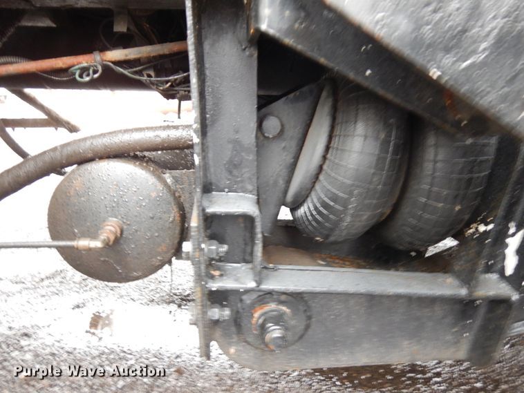 image for item HX9549 2005 Mack CV533  dump truck