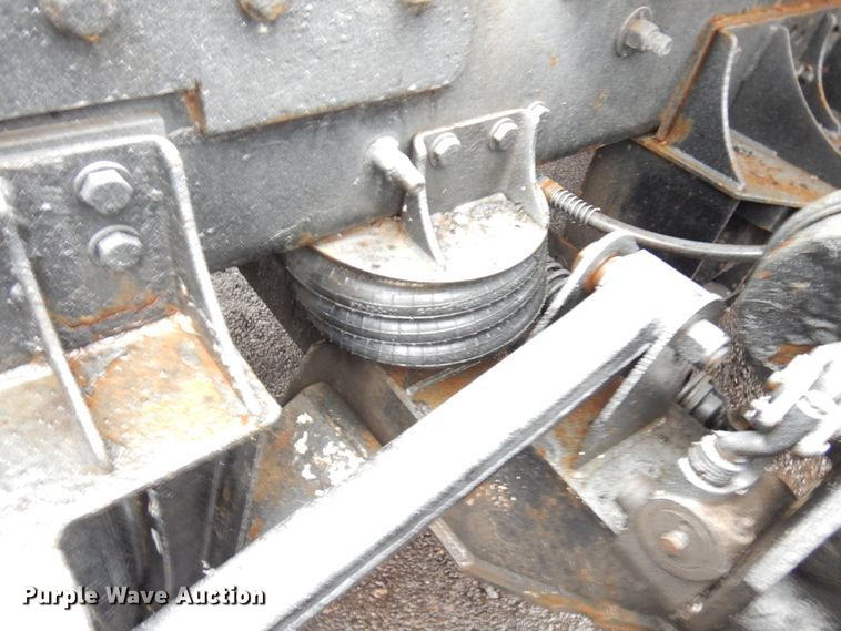 image for item HX9549 2005 Mack CV533  dump truck