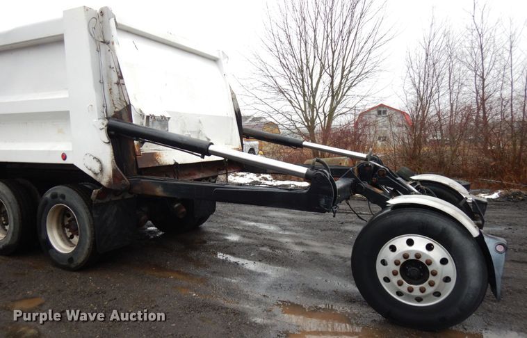 image for item HX9549 2005 Mack CV533  dump truck