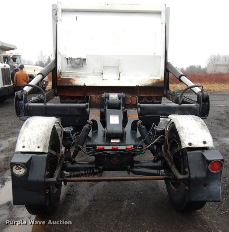 image for item HX9549 2005 Mack CV533  dump truck