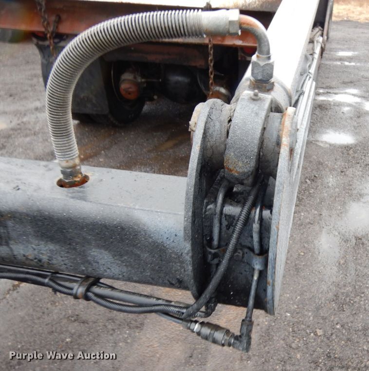 image for item HX9549 2005 Mack CV533  dump truck