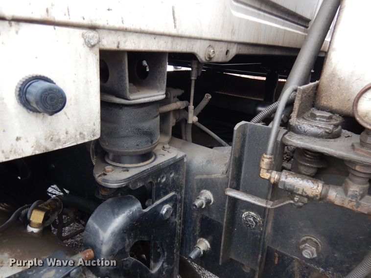 image for item HX9549 2005 Mack CV533  dump truck