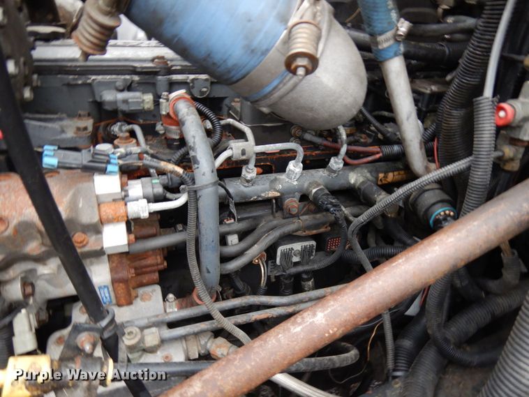 image for item HX9549 2005 Mack CV533  dump truck