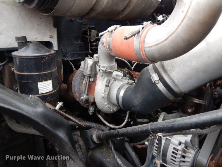 image for item HX9549 2005 Mack CV533  dump truck