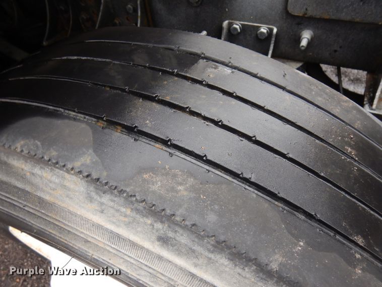 image for item HX9549 2005 Mack CV533  dump truck