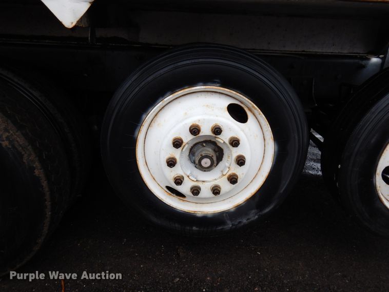 image for item HX9549 2005 Mack CV533  dump truck