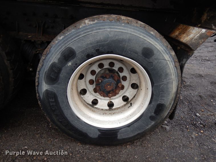 image for item HX9549 2005 Mack CV533  dump truck