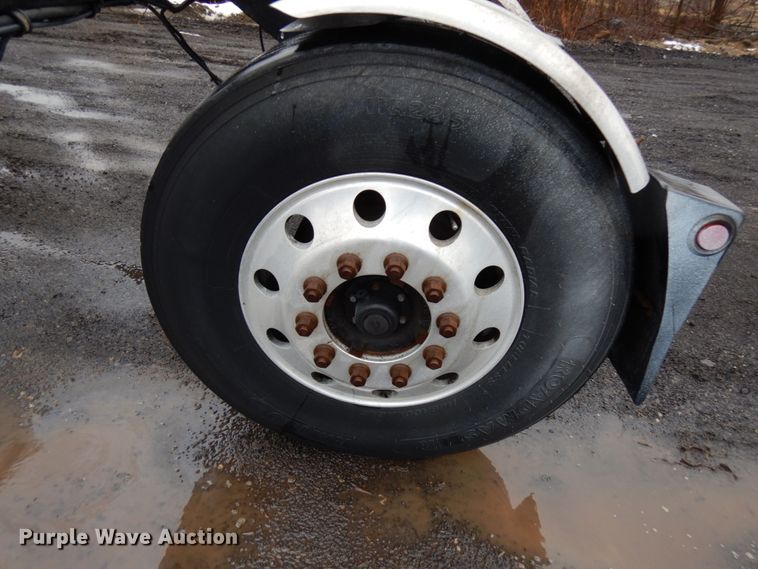 image for item HX9549 2005 Mack CV533  dump truck