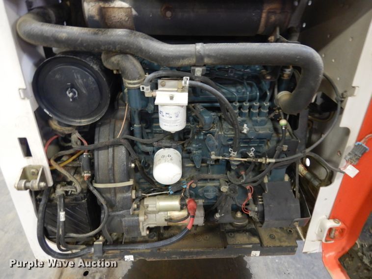 image for item IG9179 2005 Bobcat A300  skid steer loader