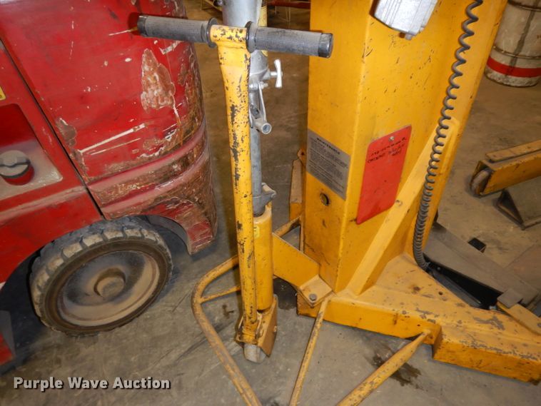 image for item IG9183 Sefac four post column lift